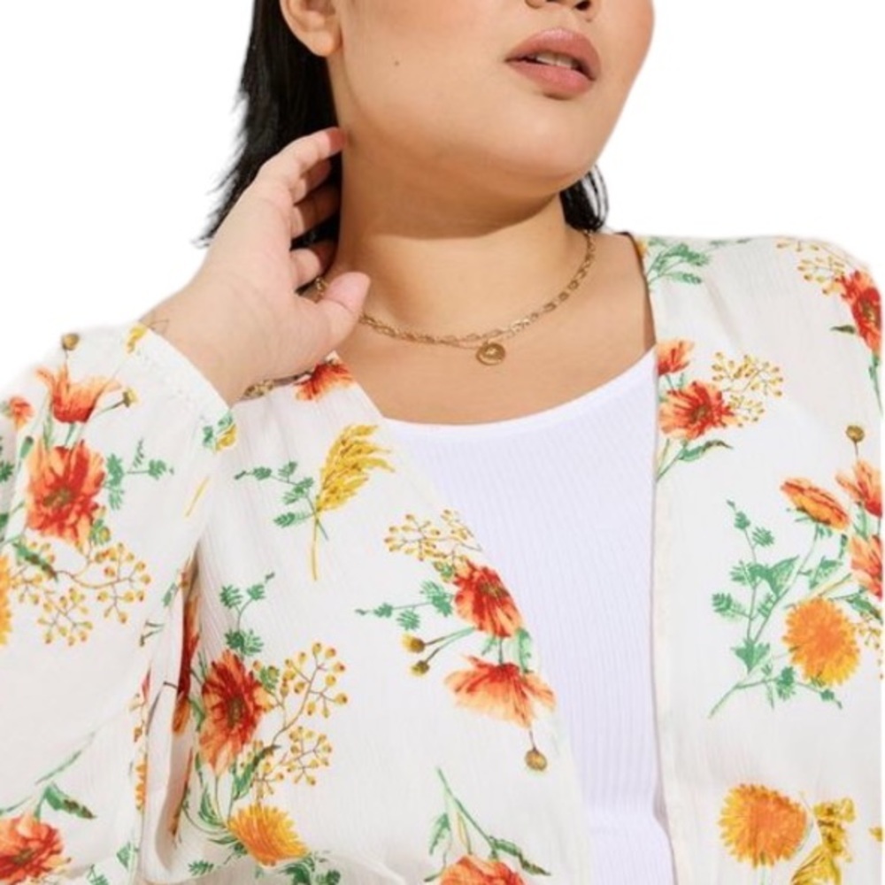 Size 3: Torrid Torrid Floral Washable Gauze Tie Front Kimono - Picture 5 of 7